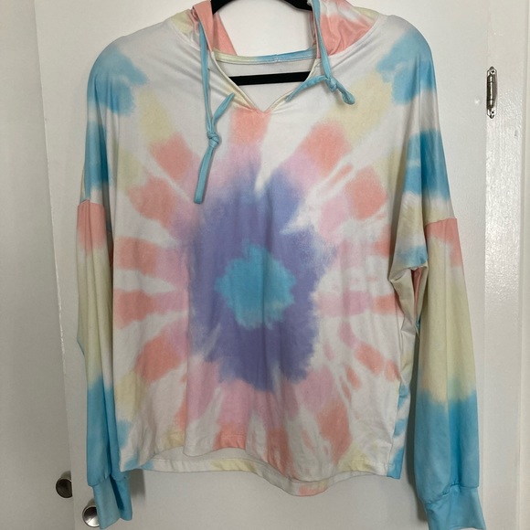 Oversized Groovy Tie-Dye Festival Hooded Sweater - Picture 4 of 4